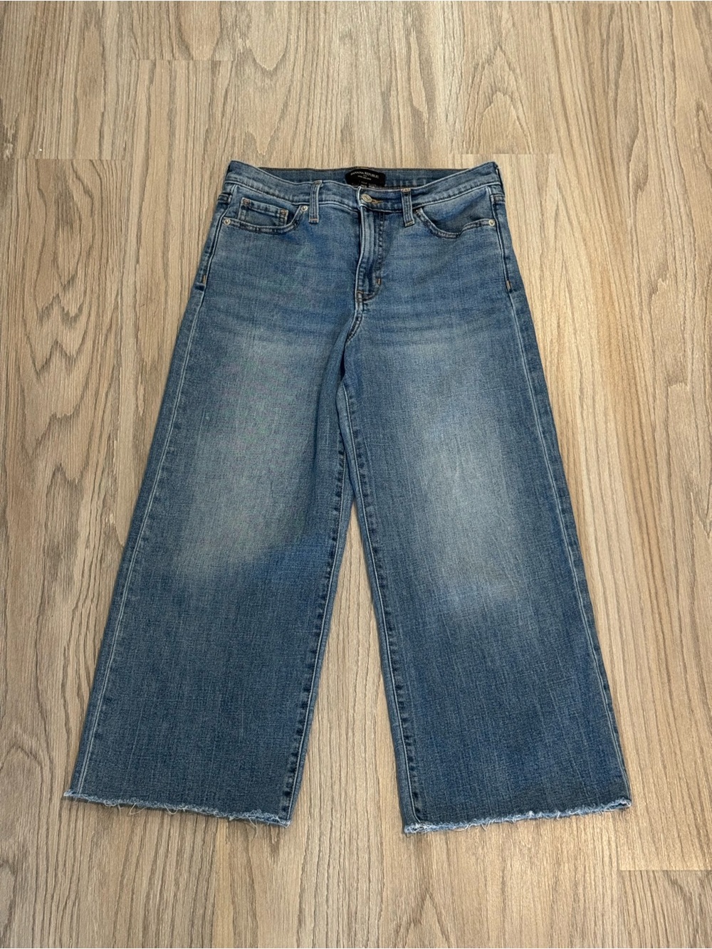 Banana Republic Wide Leg Crop Jeans Raw Hem Medium Wash Women's 29/8
